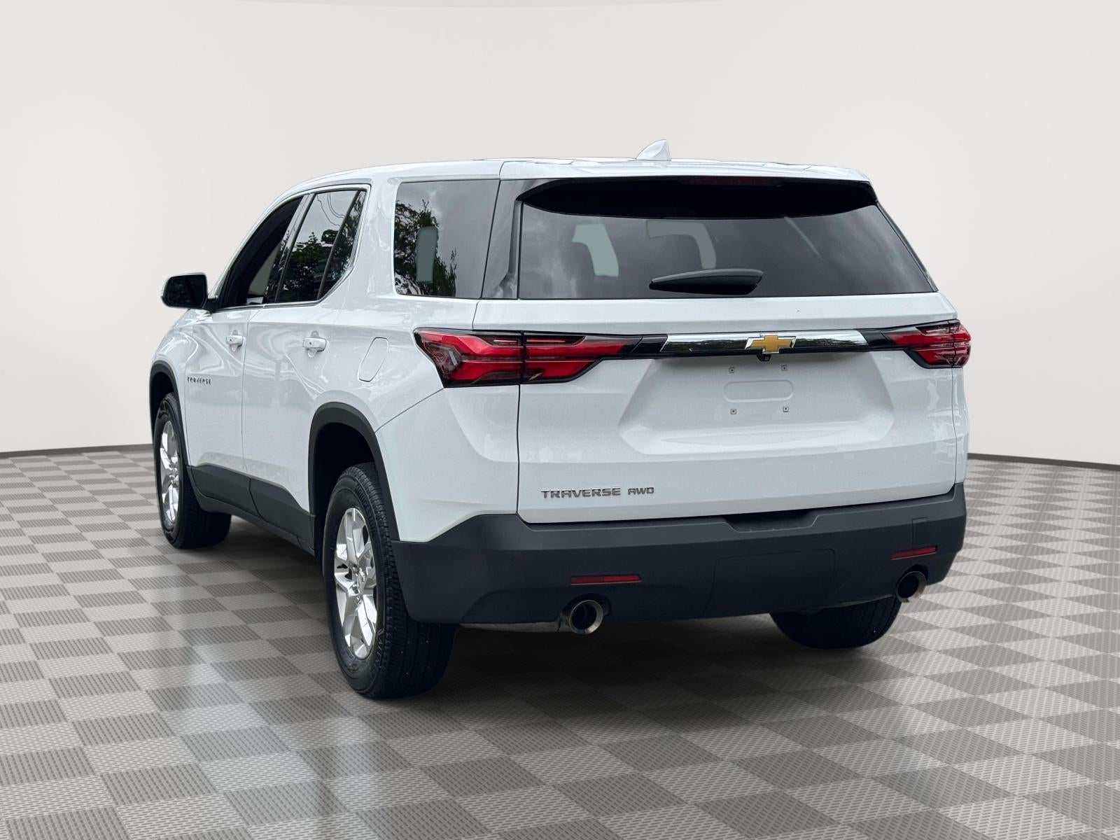 2023 Chevrolet Traverse LS