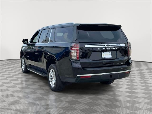 2023 Chevrolet Suburban LT