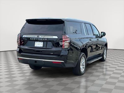 2023 Chevrolet Suburban LT