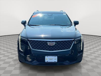 2024 Cadillac XT4 Premium Luxury