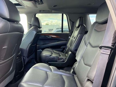 2016 Cadillac Escalade Luxury Collection