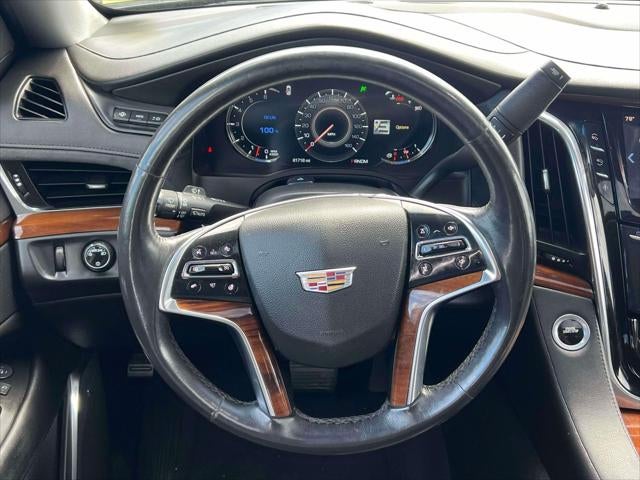 2016 Cadillac Escalade Luxury Collection