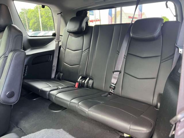 2016 Cadillac Escalade Luxury Collection