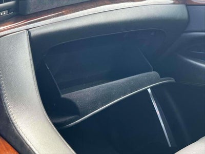 2016 Cadillac Escalade Luxury Collection