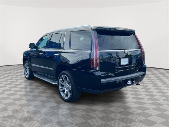 2016 Cadillac Escalade Luxury Collection