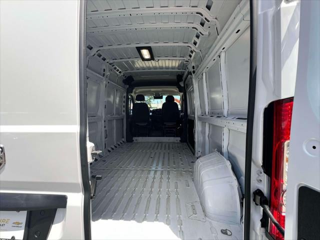 2026 RAM ProMaster Cargo Van Tradesman