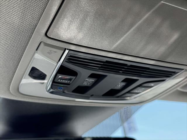 2023 Acura MDX w/Technology Package