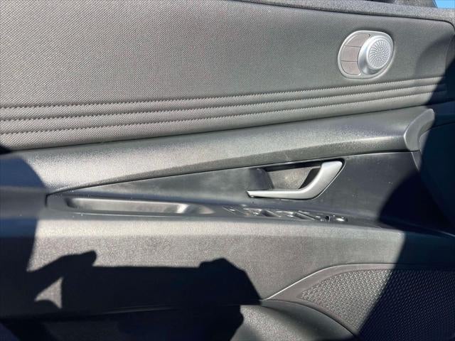 2022 Hyundai Elantra Hybrid Limited