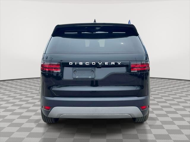 2024 Land Rover Discovery S