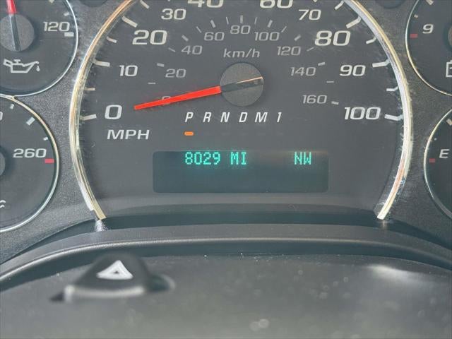 2025 Chevrolet Express Passenger 1LT