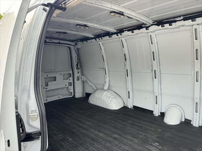 2025 Chevrolet Express Cargo WT