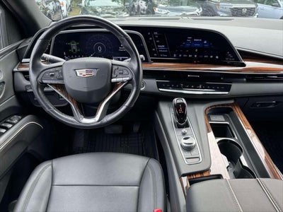 2022 Cadillac Escalade ESV Luxury