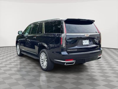 2022 Cadillac Escalade ESV Luxury
