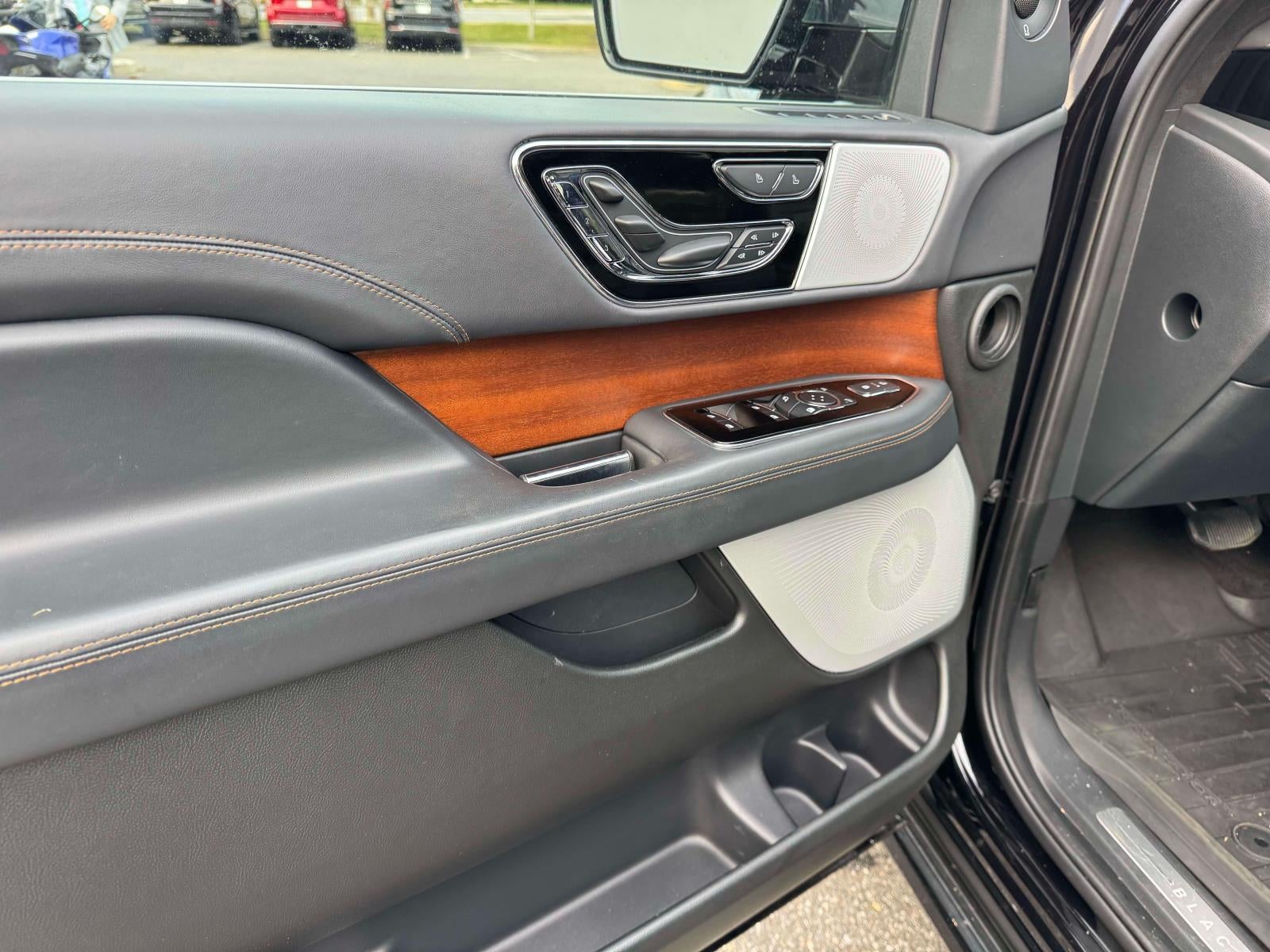 2024 Lincoln Navigator Black Label