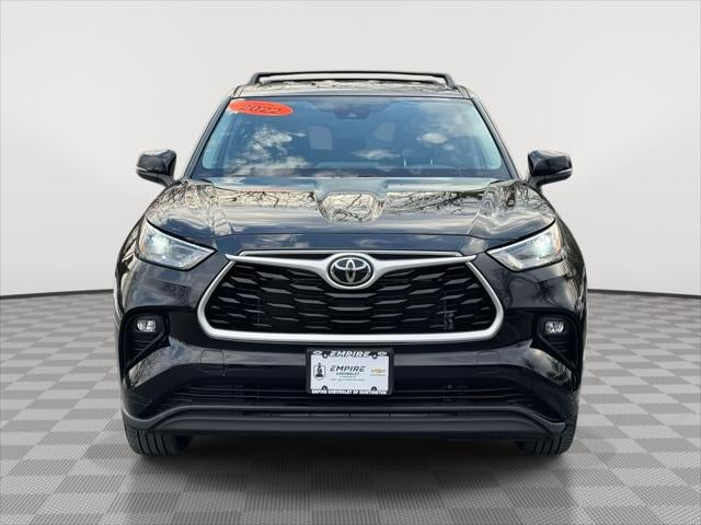 2022 Toyota Highlander LE