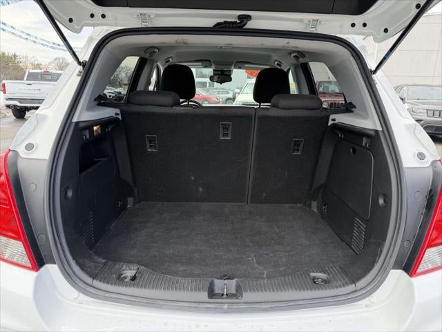 2022 Chevrolet Trax LS