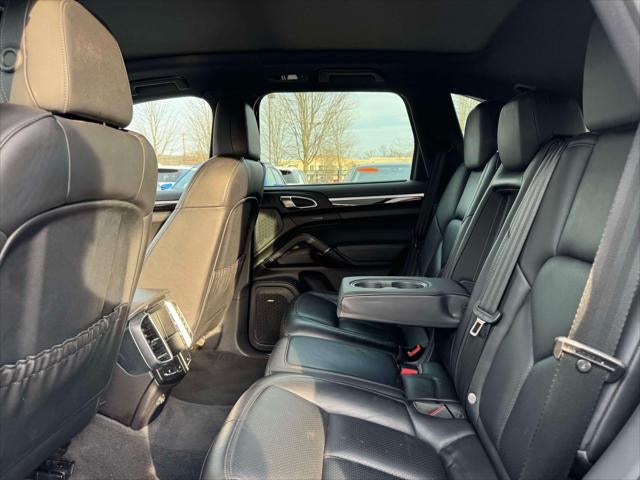 2016 Porsche Cayenne S