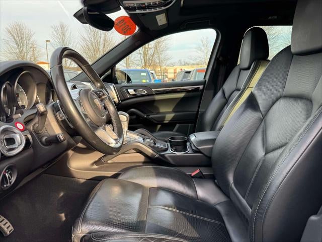 2016 Porsche Cayenne S