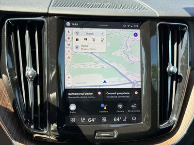 2022 Volvo XC60 Momentum