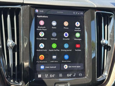 2022 Volvo XC60 Momentum