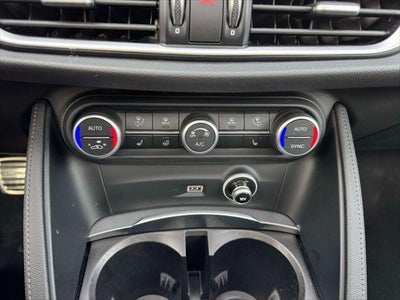 2023 Alfa Romeo Stelvio Veloce