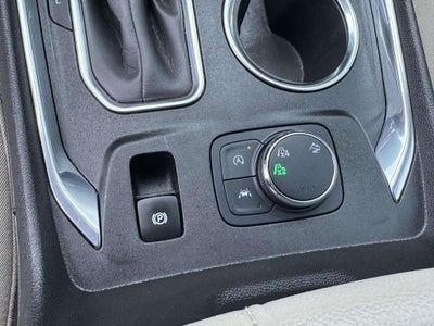 2022 Chevrolet Traverse AWD LS