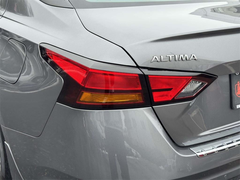 2023 Nissan Altima SV FWD