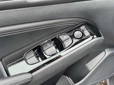 2023 Nissan Altima SV FWD