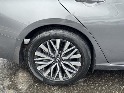 2023 Nissan Altima SV FWD