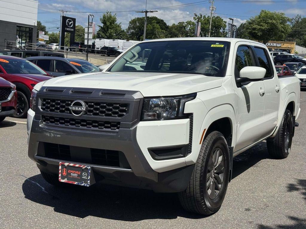 2025 Nissan Frontier Crew Cab SV 4x2