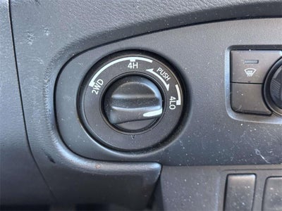 2022 Nissan Frontier Crew Cab PRO-4X 4x4