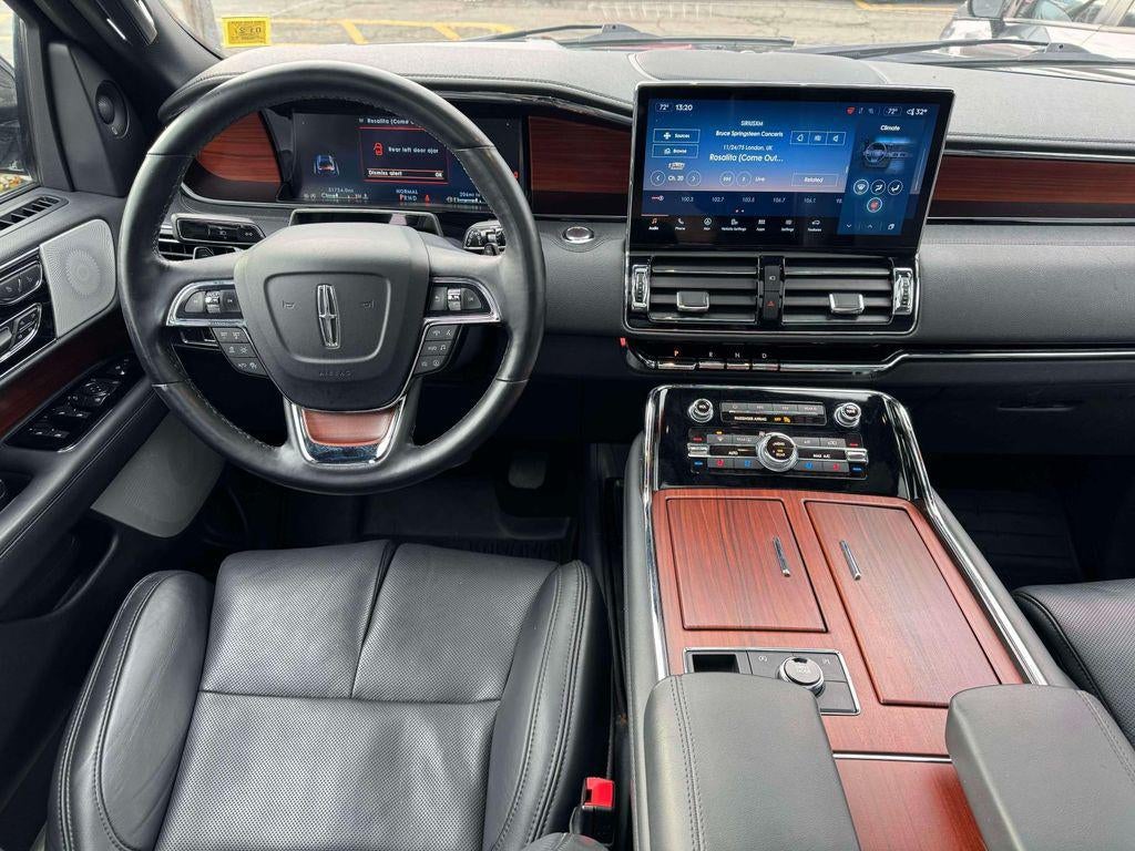 2022 Lincoln Navigator Reserve