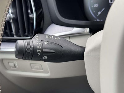 2020 Volvo S60 T5 Momentum