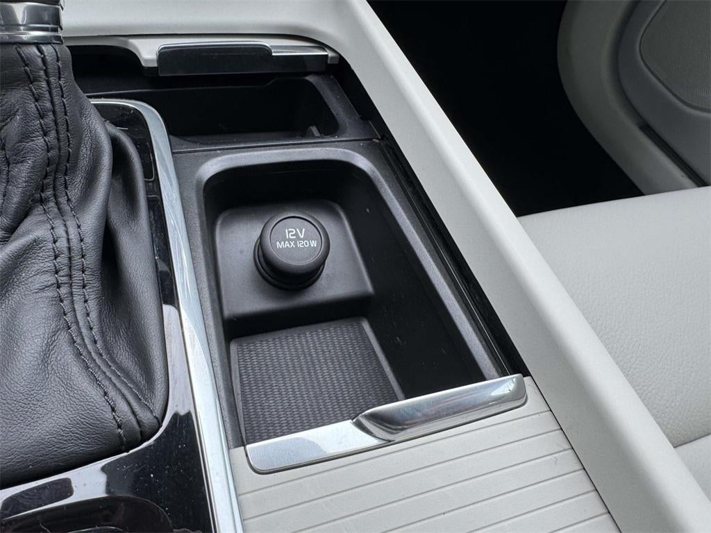 2020 Volvo S60 T5 Momentum