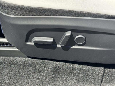 2026 Tesla Model Y Premium Rear-Wheel Drive