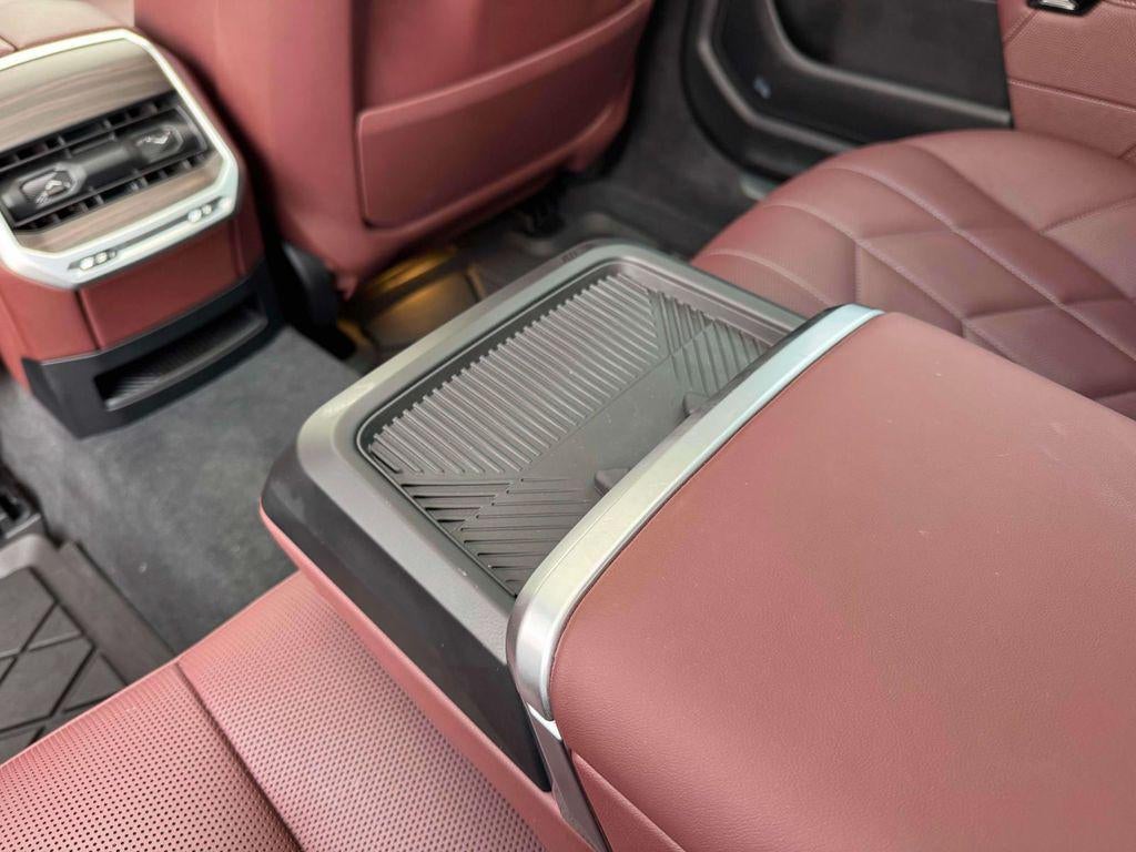 2023 BMW 7 Series 760i xDrive