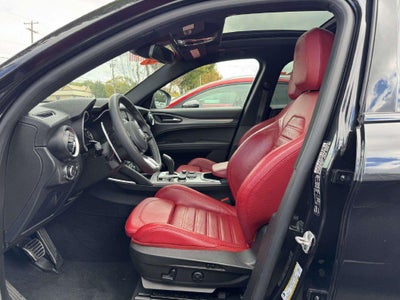 2023 Alfa Romeo Stelvio Veloce AWD